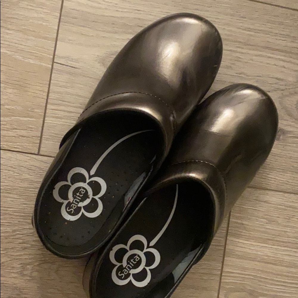 COPY - Sanita clogs Runs Small, fit like 6.5-7
